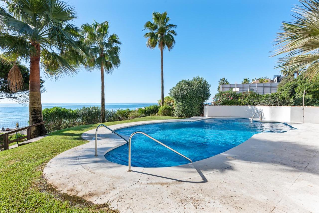 Oceanfront Mijas Apartment Екстериор снимка