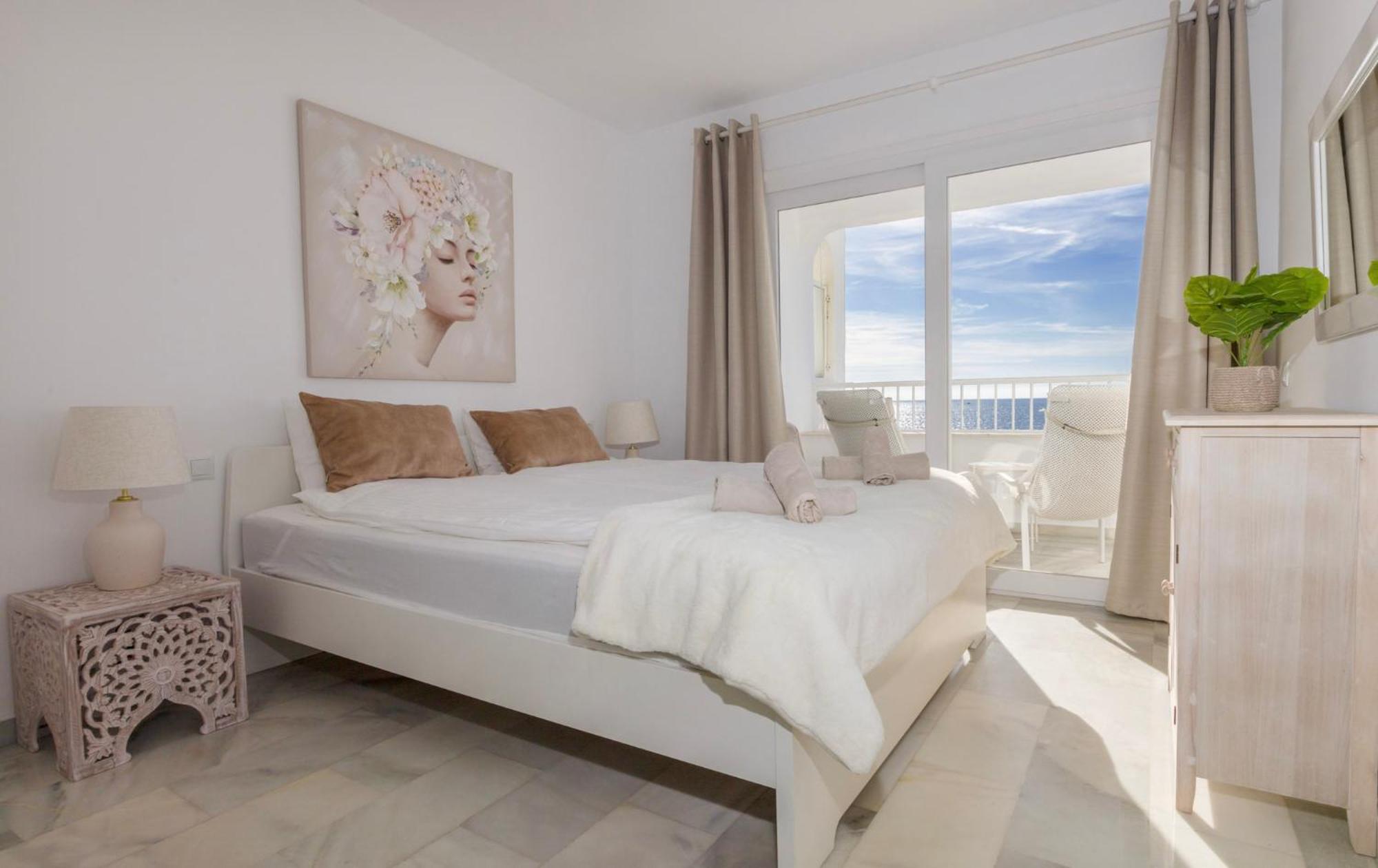 Oceanfront Mijas Apartment Екстериор снимка