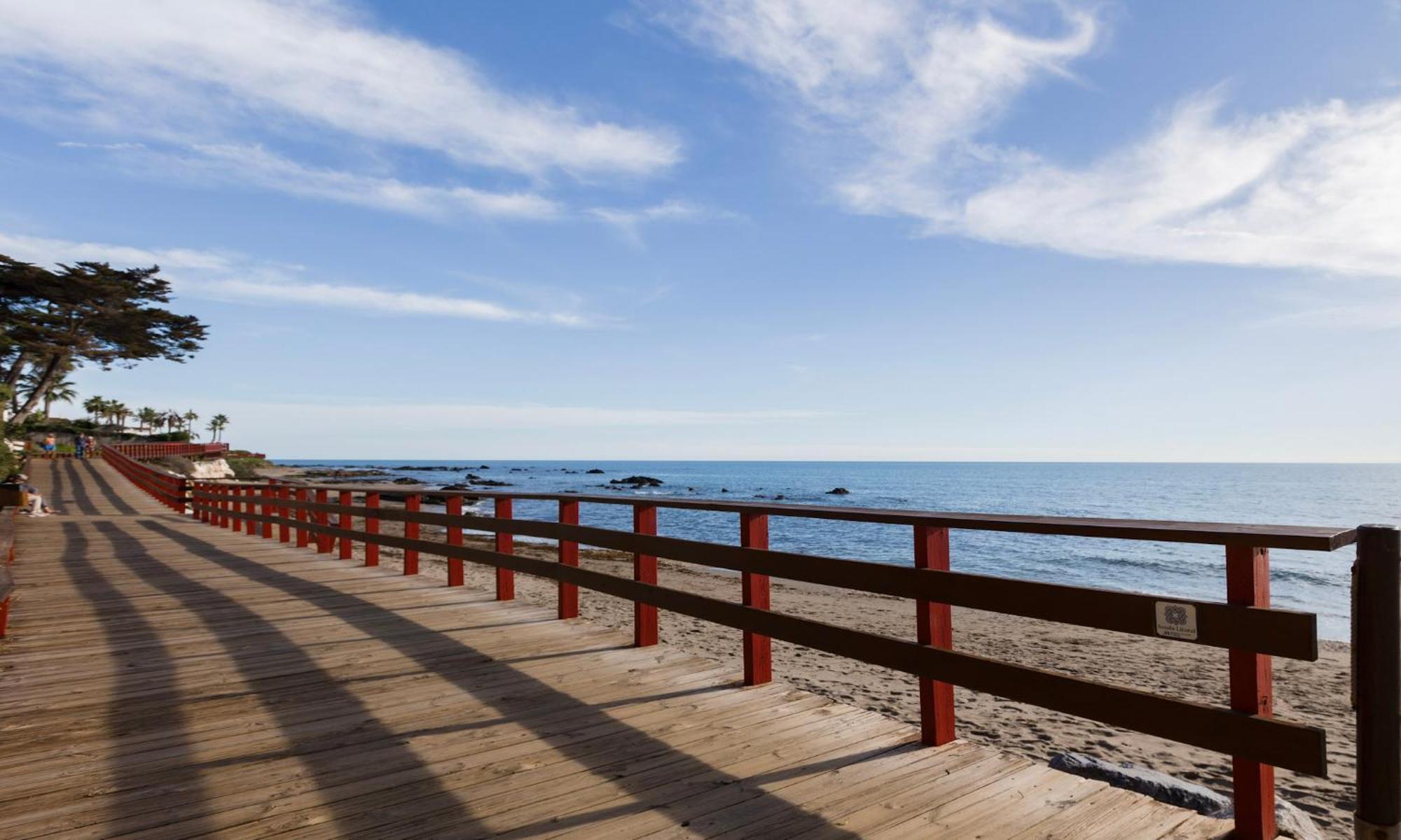 Oceanfront Mijas Apartment Екстериор снимка